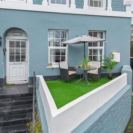 Stylish 2 Bed Apartment Near Beach, Parking, Wifi, Netflix Teignmouth Zewnętrze zdjęcie