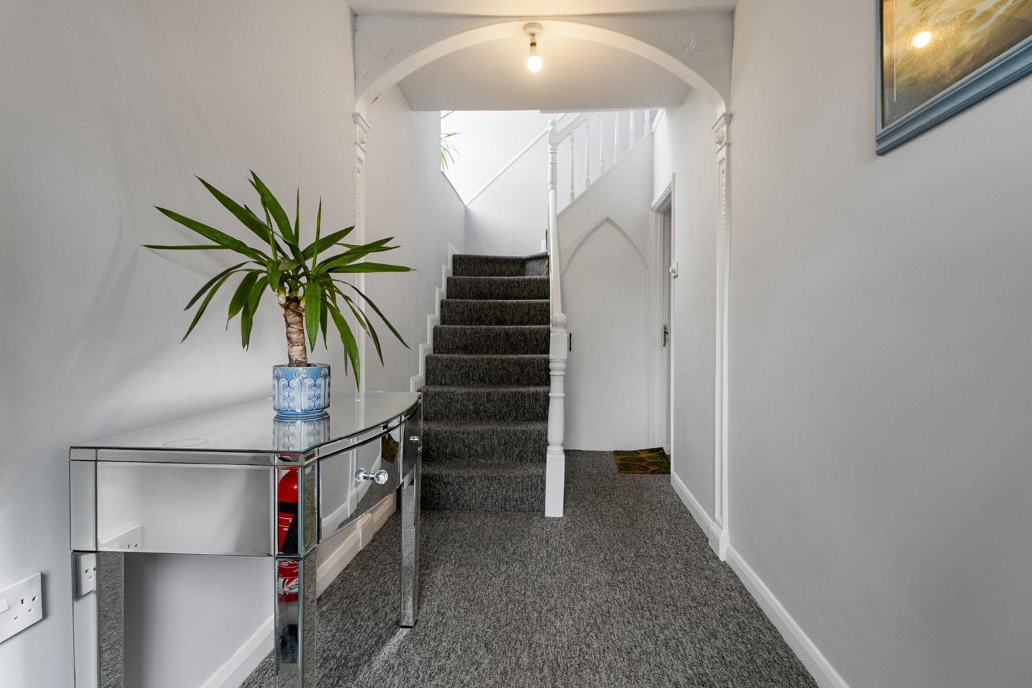 Stylish 2 Bed Apartment Near Beach, Parking, Wifi, Netflix Teignmouth Zewnętrze zdjęcie
