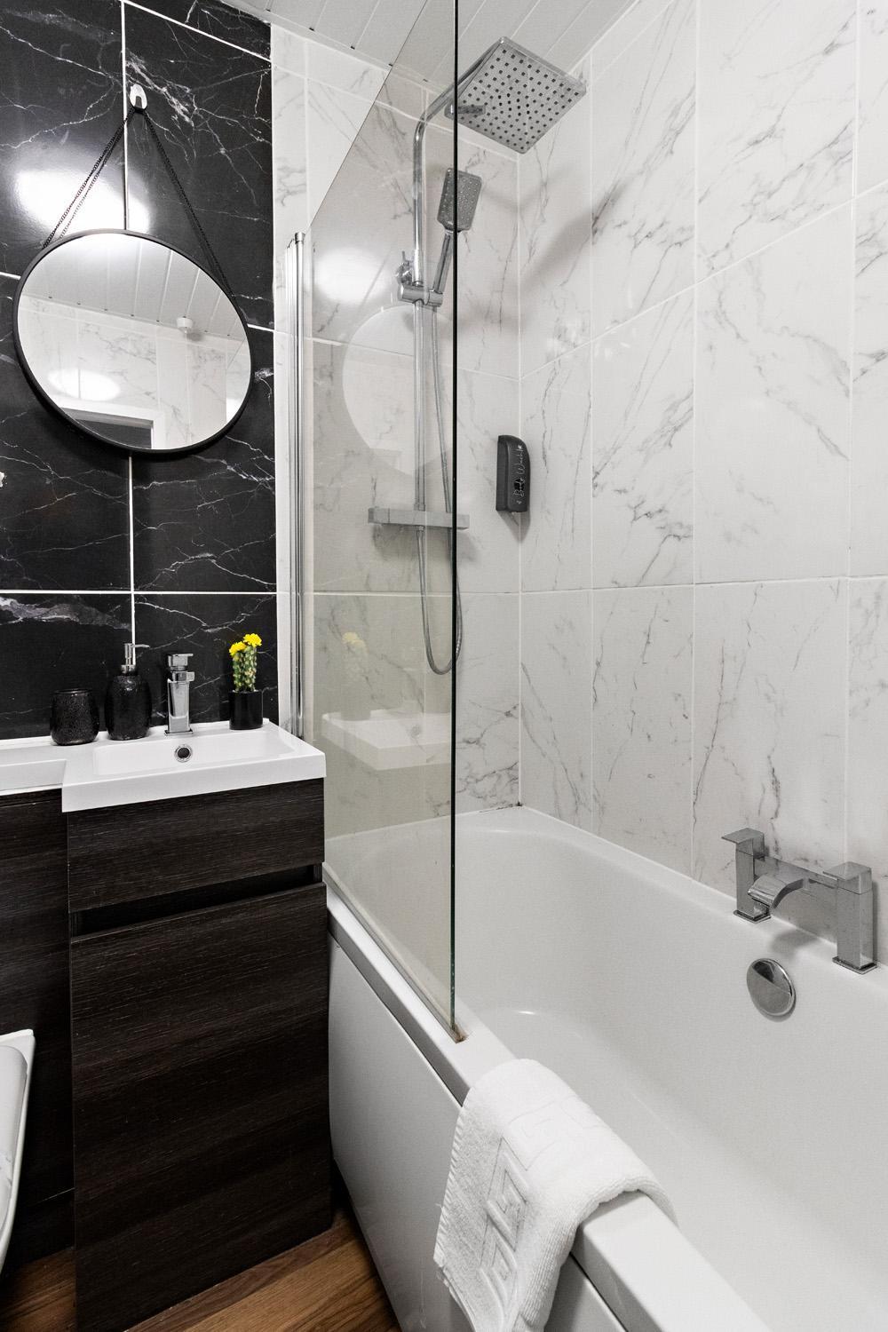 Stylish 2 Bed Apartment Near Beach, Parking, Wifi, Netflix Teignmouth Zewnętrze zdjęcie